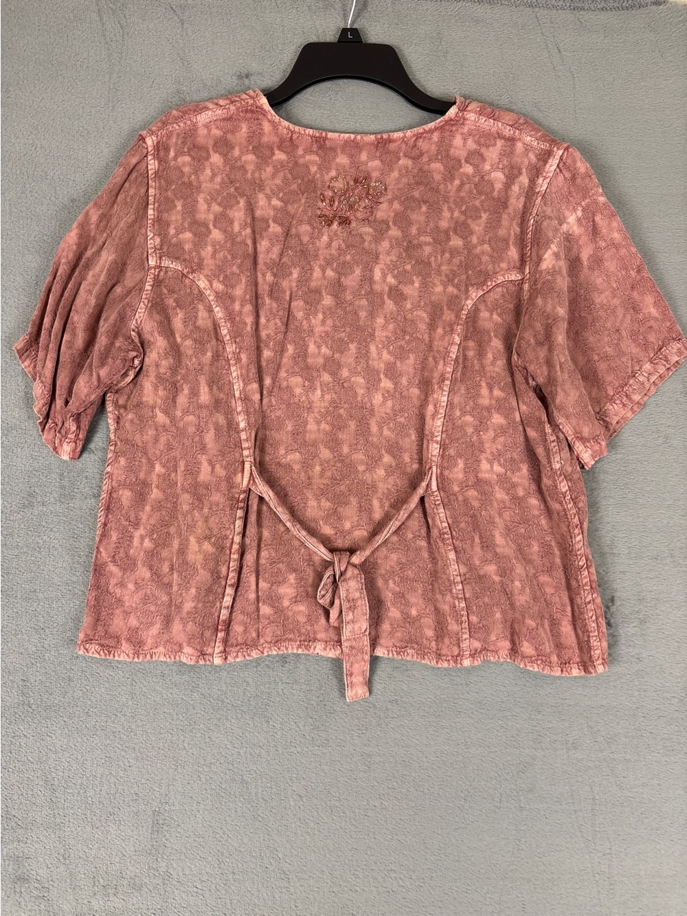 Embroidered Button-Front Blouse - Pink - Picture 3 of 4